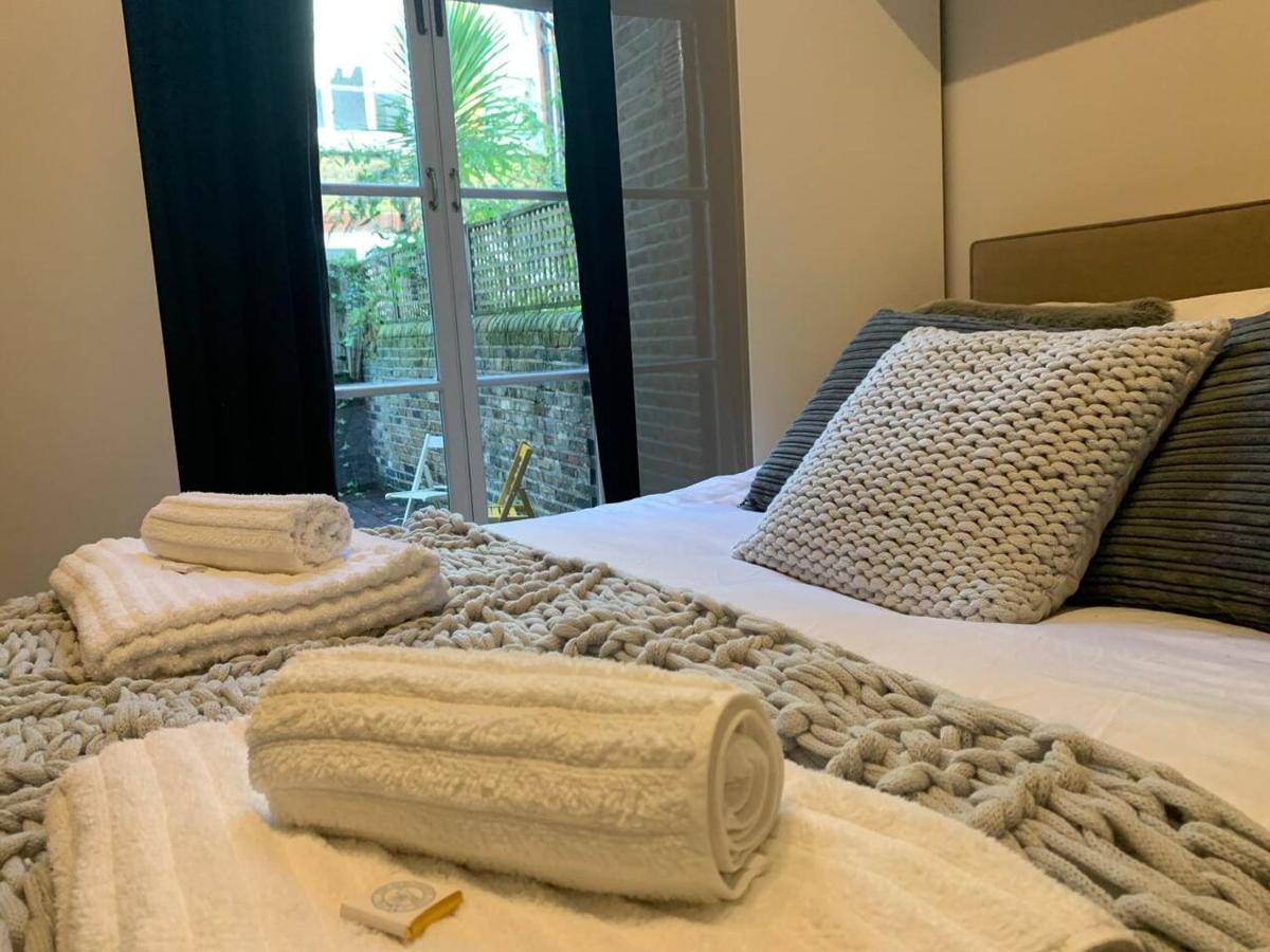Luxury Fulham Flat With 5* Touches Nr River Thames London Exterior photo